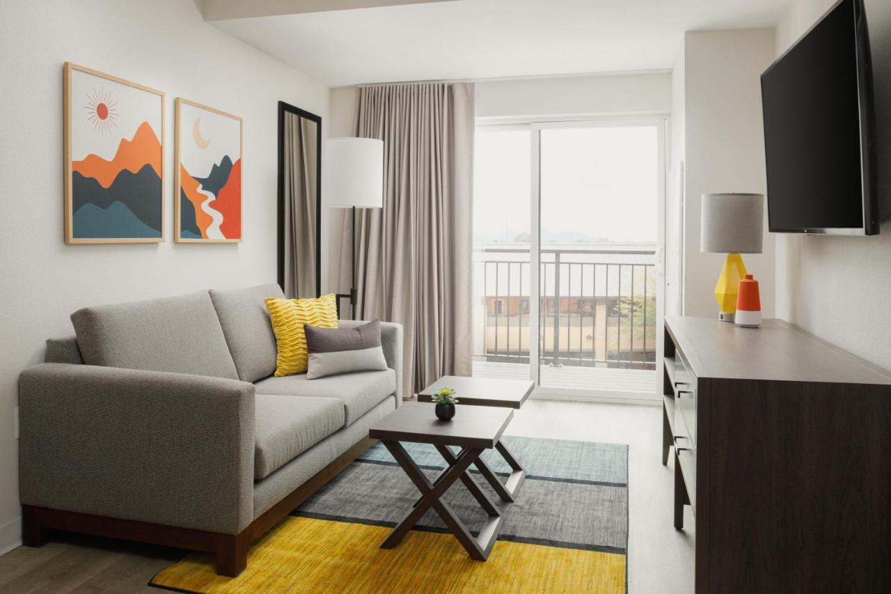 Waterwalk Extended Stay By Wyndham Phoenix N Happy Valley Экстерьер фото